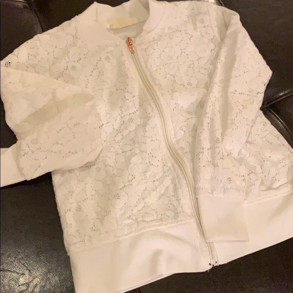 Btween cream lace jacket